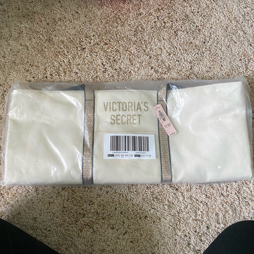NWT Victoria’s Secret Bag